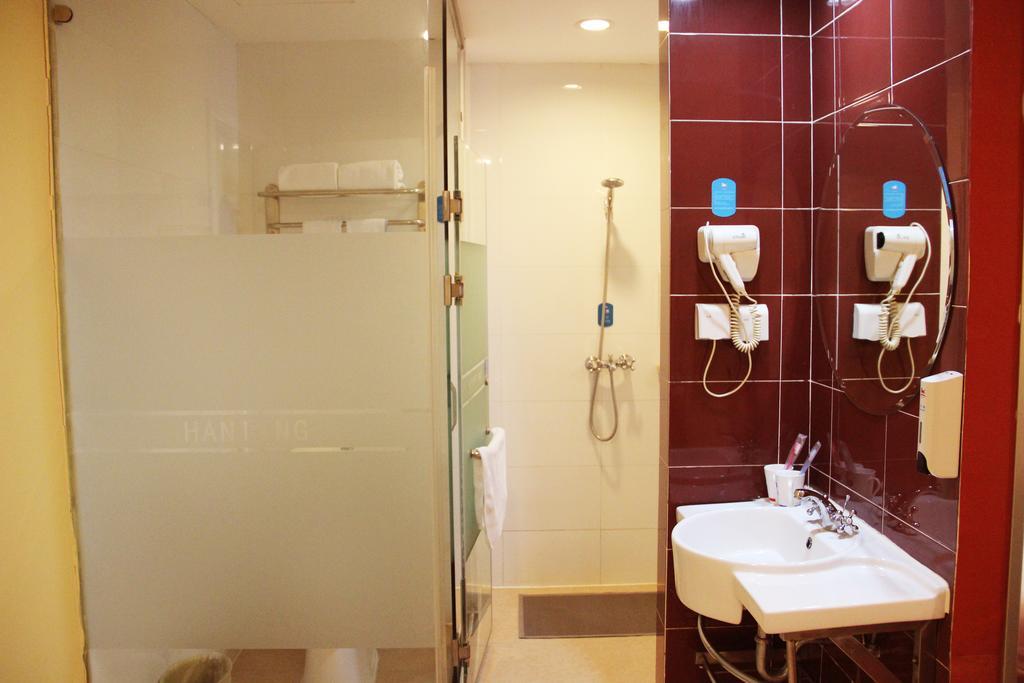 Hanting Express Shanghai Jinqiao Middle Yanggao Road Værelse billede